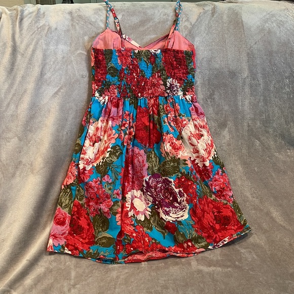Xhilaration red, pink, and blue floral short sweetheart dress - Picture 2 of 2
